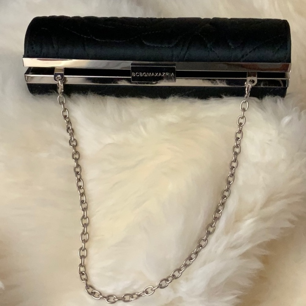 BCBGMAXAZRIA wristlet/clutch, black